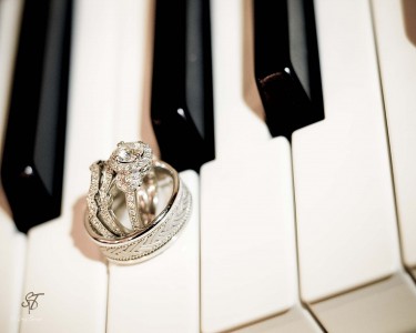 rings, piano