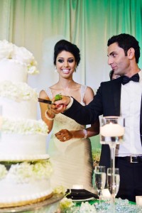Bride,Groom,Wedding Dress,Tuxedo,Cake