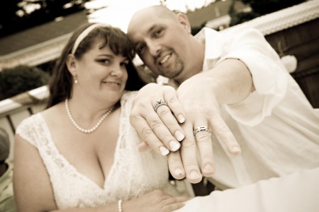 bride & groom, rings