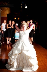 tossing bouquet