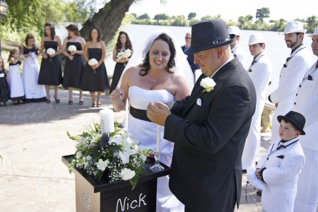 candle,kissing,ceremony,love